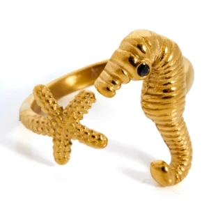 anillo-mykonos-caballito-dorado-y-negro-alexah-detalle