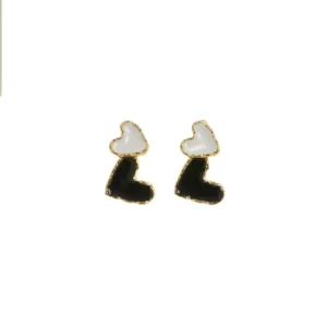 pendientes-corazon-esmaltados-blanco-y-negro-alexah