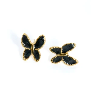 pendientes-mariposa-esmaltados-negros-alexah-detalle