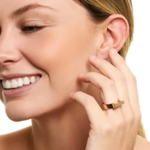 anillo-masanella-acero-rosado-alexah-modelo