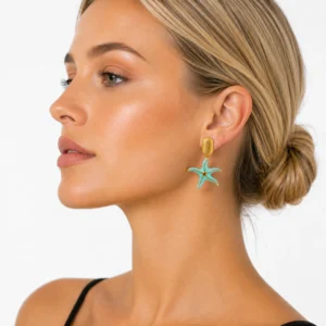 pendiente-creta-estrella-verde-alexah-modelo