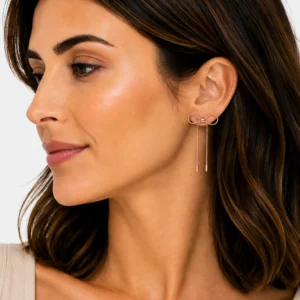 pendientes-lazada-illinois-en-acero-rosado-alexah-modelo