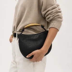 bolso-mujer-nor-negro-alexah-modelo