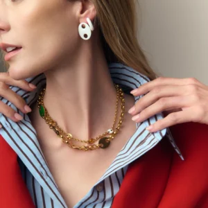 Collares