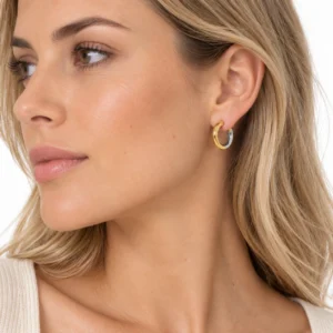pendientes-aro-ball-max-bicolor-dorado-y-plateado-alexah-modelo